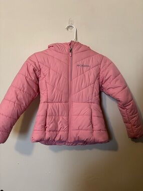 Columbia Girls Light Pink Hooded Puffer Jacket